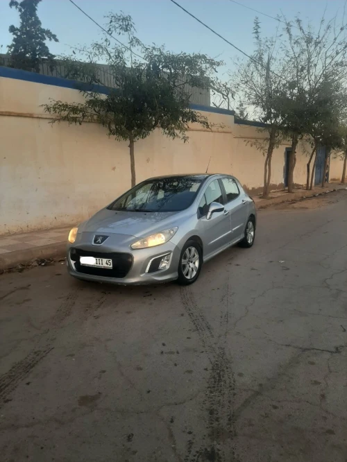 Peugeot 308 2011 