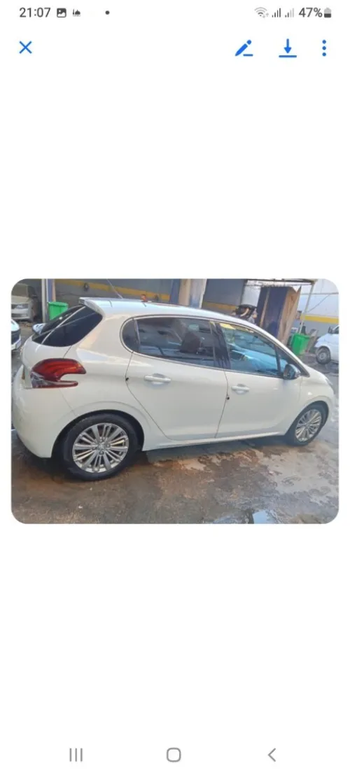 Peugeot 208 2017 Allure Facelift