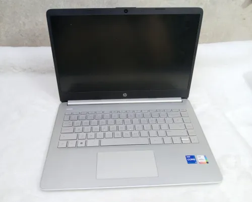 HP Probook Laptop 14S / i7-12eme / 512Ssd / 16RAM / 14"