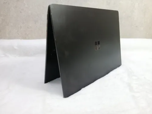 Surface Laptop 4 / i7-11eme/ 16 RAM / 256 Ssd / 14"