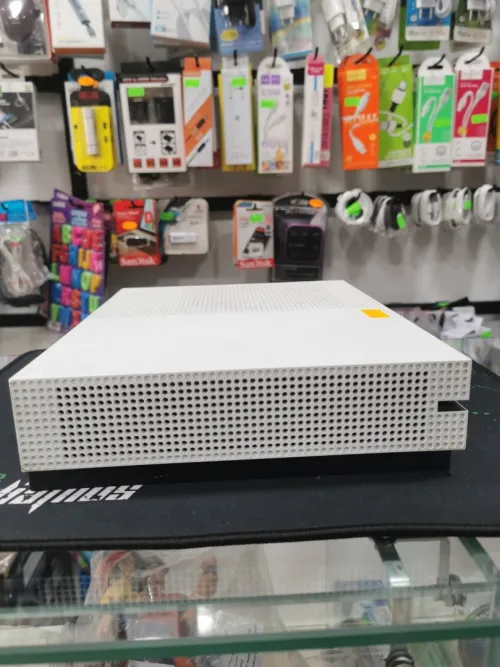 XBOX ONE S 500GO