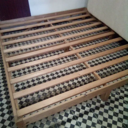 Lit , Sommier avec matelat