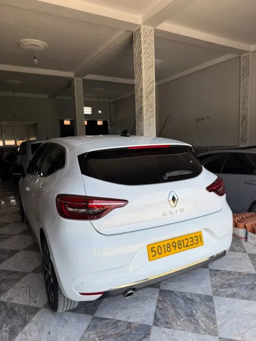 Renault Clio 5  2023 Intense