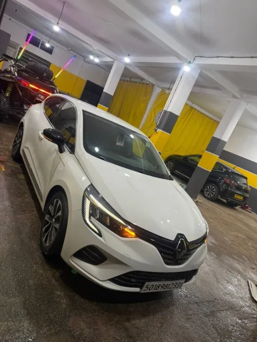 Renault Clio 5  2023 Intense