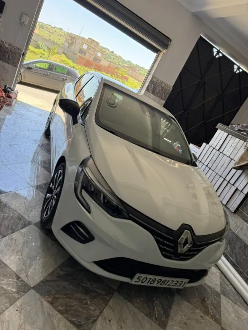 Renault Clio 5  2023 Intense