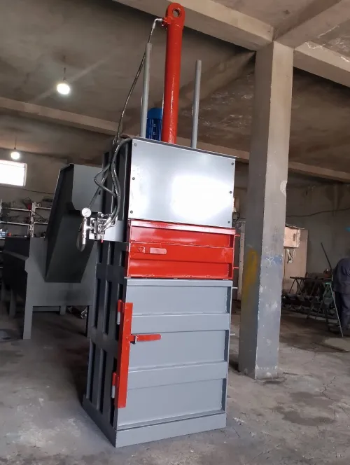 press hydraulique pour plastique, carton, papier, cannete 