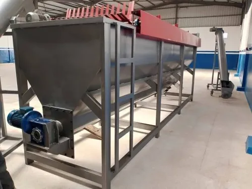 Ligne de recyclage de plastique PET de défirente capacité et haut qualité 