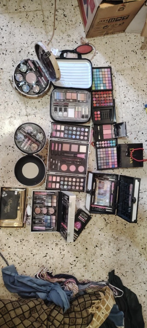 Lot cosmétique venu de france