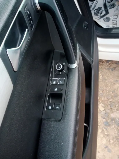 Volkswagen Passat 2011 Carrat