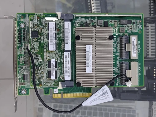 Carte RAID HP Smart Array P840 4GB FBWC 12Gb SAS - Très bon état