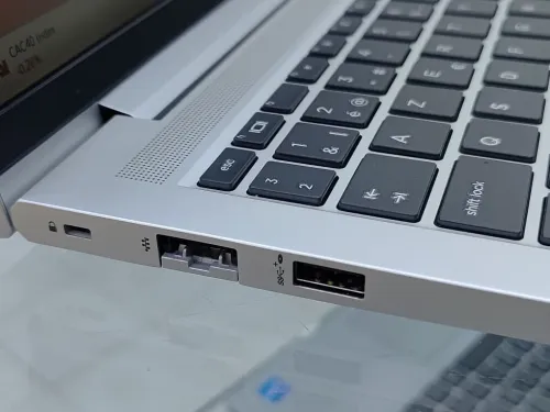 HP PROEBOOK 445 G9 CPU RYZEN 5 PRO 5625U / RAM 16GB / DISQUE DUR 512GB SSD / AMD RADEON GRAPHICS