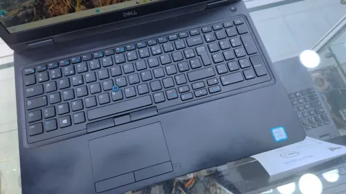 LAPTOP DELL LATITUDE 5591 i5-8400H / RAM 8GB / 256GB SSD / ECRAN 15.6" FHD
