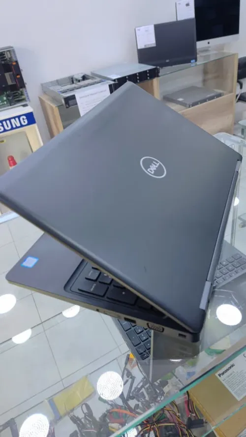 LAPTOP DELL LATITUDE 5591 i5-8400H / RAM 8GB / 256GB SSD / ECRAN 15.6" FHD