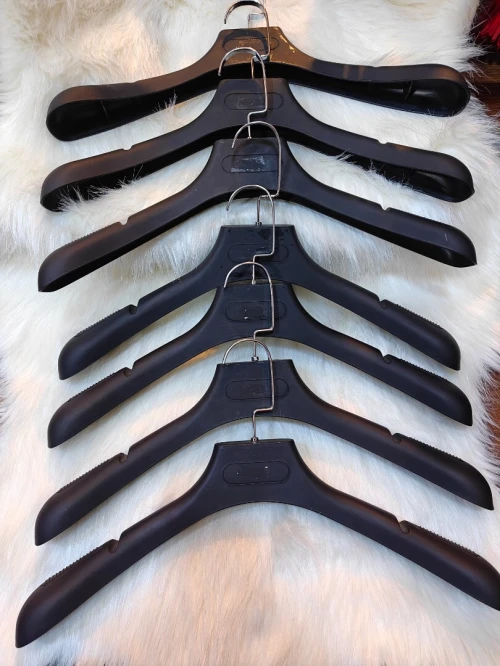 Cintre pour vêtements