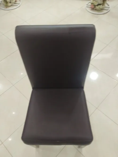 Chaises + équipements de salle des fêtes