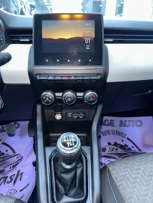 Renault Clio 5  2023 intence