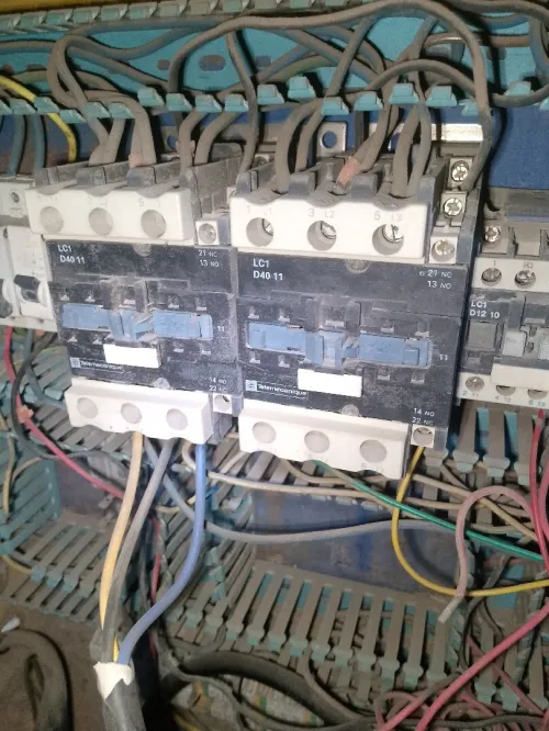 Électricité bâtiment electrician industriel
