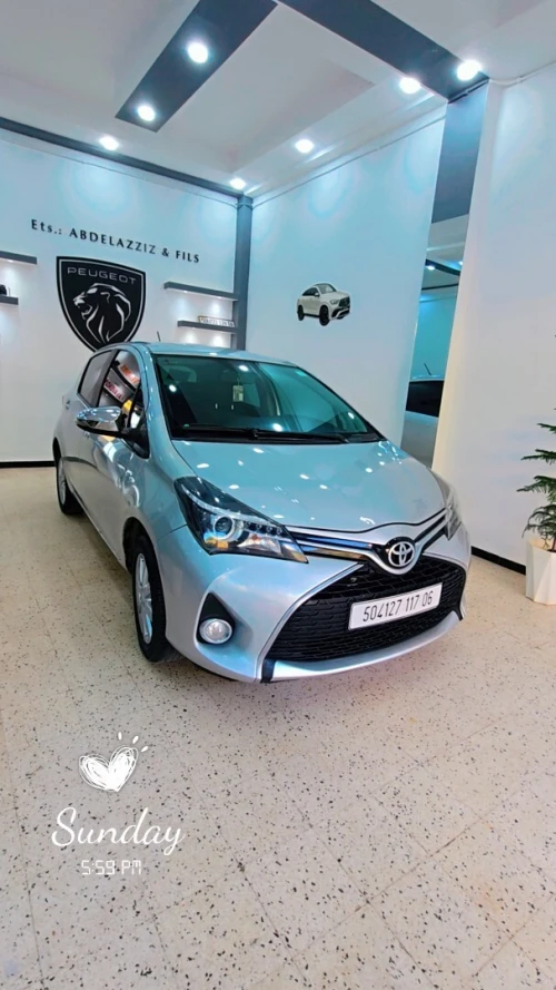 Toyota Yaris 2017 Red Edition