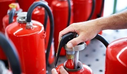 Vente et réparation et Recharge tout type de extincteur 