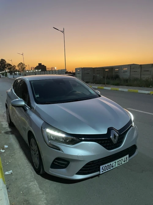 Renault Clio 5 2022 Business +