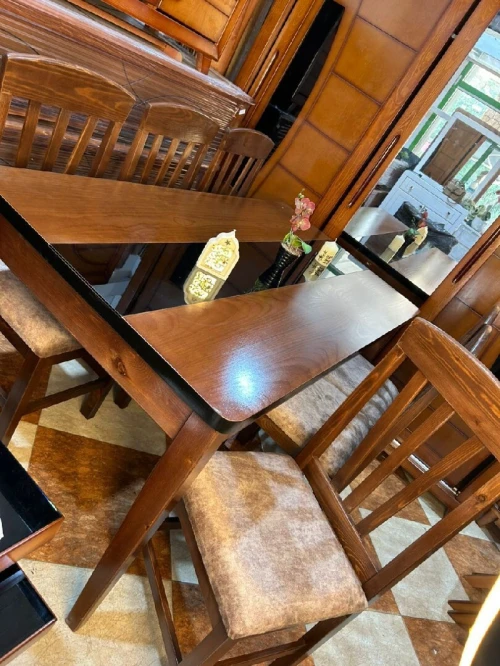 Table cuisine 4 et 6 chaise