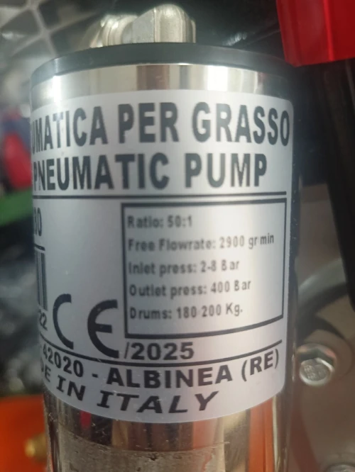 Pompe a graisse pneumatique 