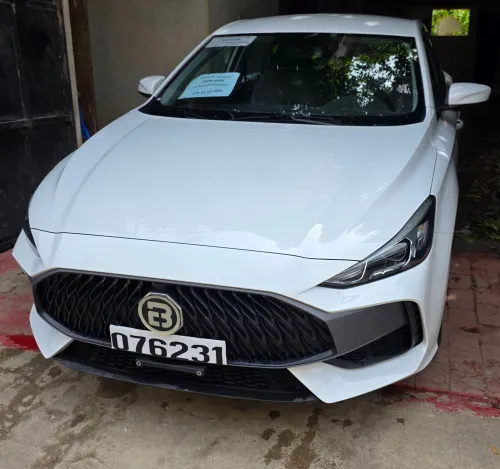 MG MG5 2026 