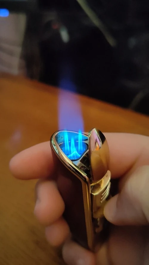 Briquet 3 flammes
