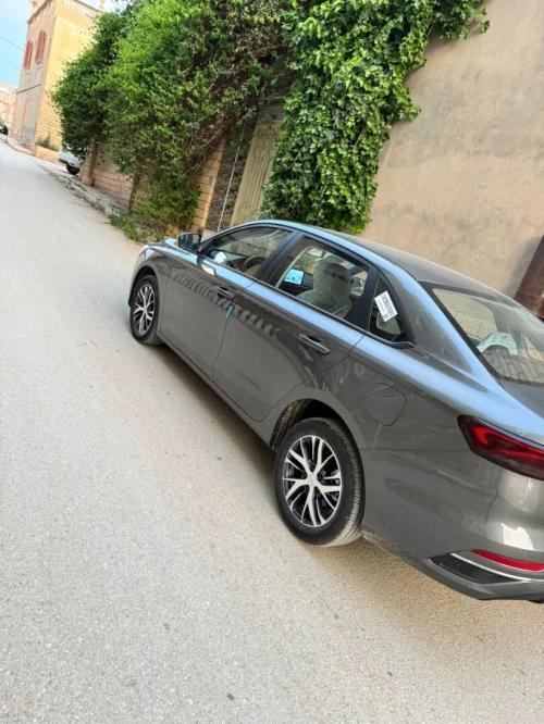 Geely Emgrand 2025 Emgrand