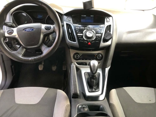 Ford Focus 5 portes 2011 Trend sport