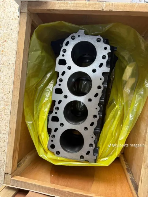 بيع قطع غيار higer mini van15 place