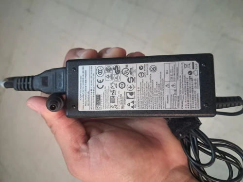 Chargeur pc portable 