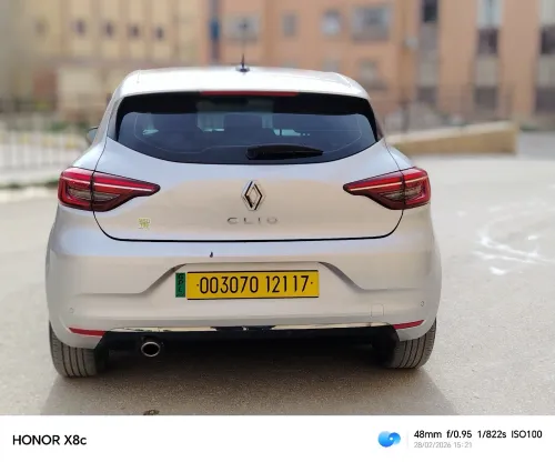 Renault Clio 5 2021 Intounc plis