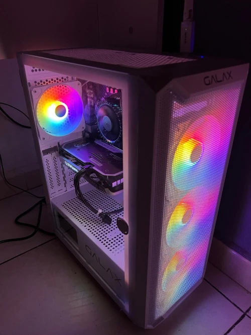 Pc gamer i5 14400/RTX 4060/16gb Ram/1TO SSD