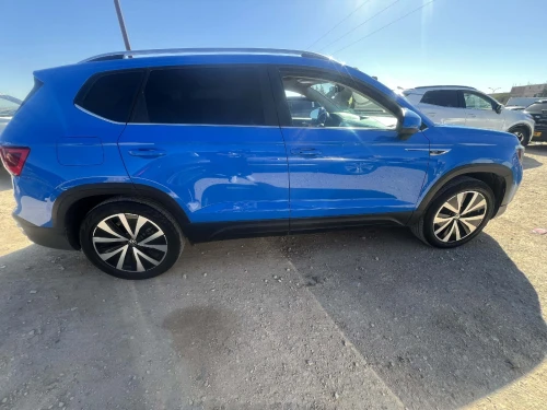 Volkswagen Taos 2023 