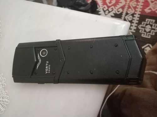 Vertu mobile 