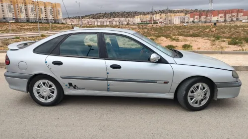 Renault Laguna 1 2000 Laguna 1