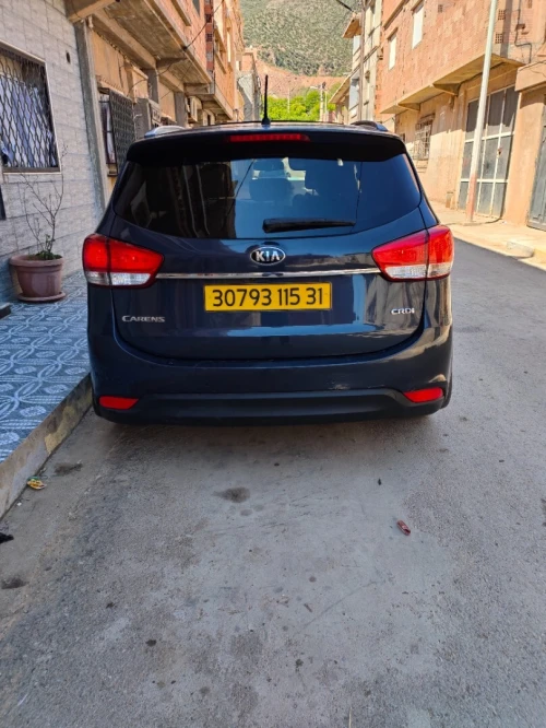 Kia Carens 2015 Premium