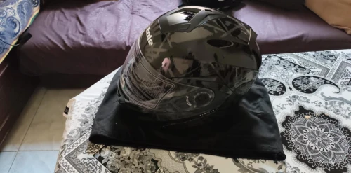 Casque moto (NEUF JAMAIS UTILISÉ !) ) 