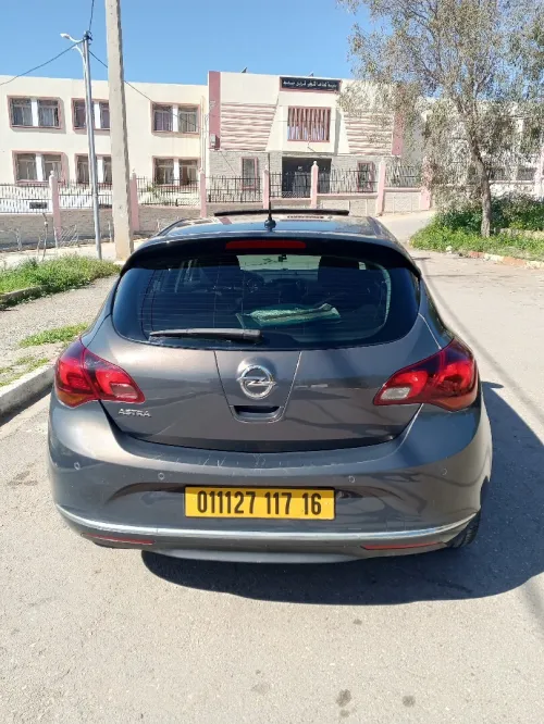 Opel Astra 2017 COSMO