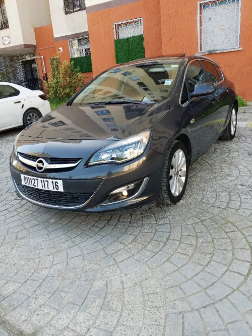 Opel Astra 2017 COSMO