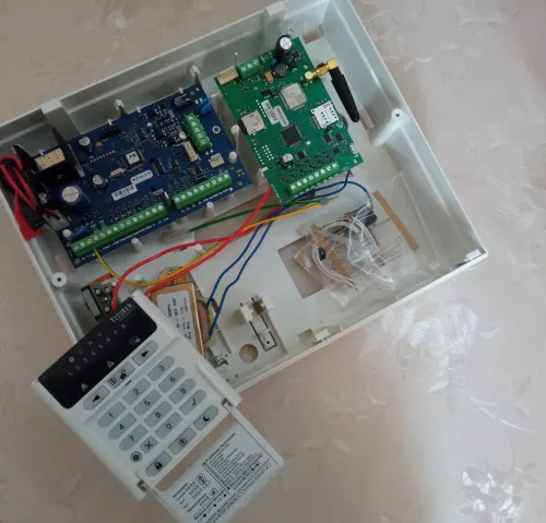 ALARME TELETEK ANTI INTRUSION