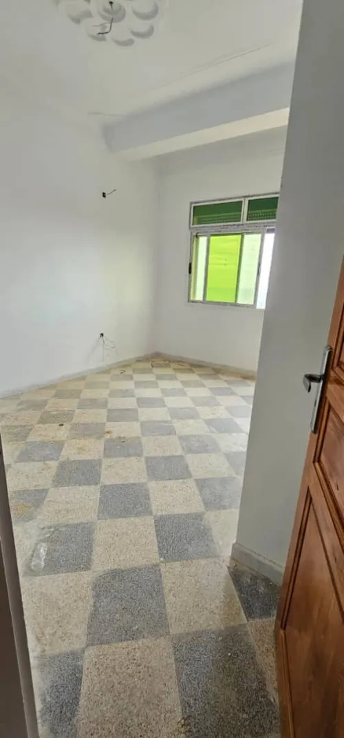 Location Appartement F3 Mostaganem Mezghrane