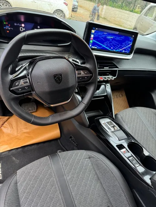 Peugeot 208 2025 Hybrid
