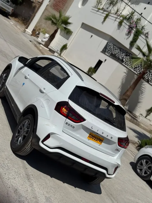 Livan X3 Pro  2026 Automatique (Avec toi ouvrant )