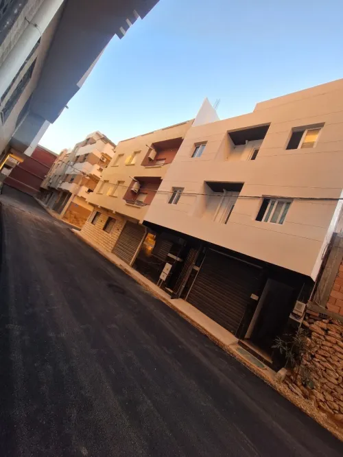 Vente Appartement Niveau de villa F3 Oran Bir el djir