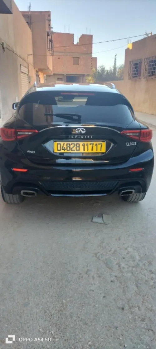 Infiniti Q30s 2017 Full