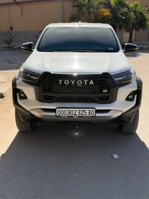 Toyota Hilux GR Sport 2025 GR