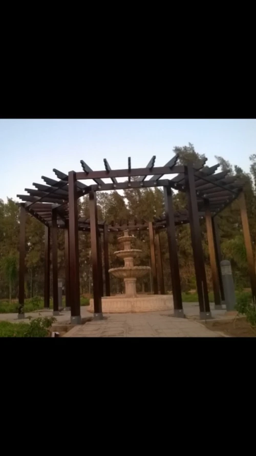 Pergolas et décoration en bois naturel et composite (wpc)