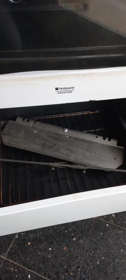 Cuisinière Hotpoint Ariston